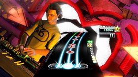 DJ Hero Bundle Screenshot from Shacknews