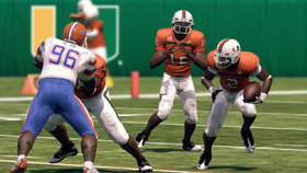NCAA Football 11 Screenshot from Shacknews
