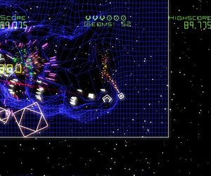 Geometry Wars: Galaxies Chat