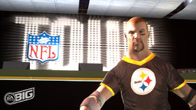 NFL Tour Screenshot from Shacknews