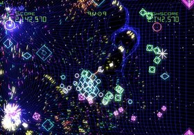 Geometry Wars: Galaxies Screenshot from Shacknews
