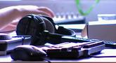 DJ Hero 2 'Behind the Music' Trailer